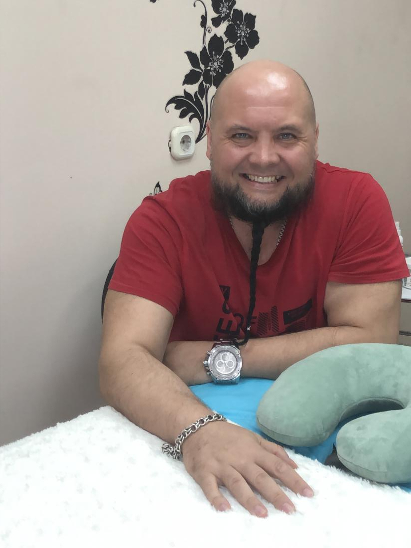 Макаров Артем